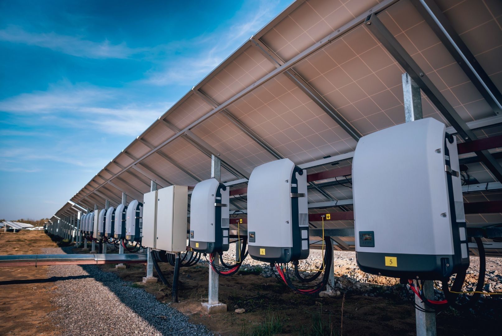 Pengaturan Inverter & Baterai
